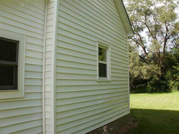 Friss_voor_SoftWash_woning_huis_gevel_hout_plank_schoon_gereinigd_behandeld Friss_voor_SoftWash_woning_huis_gevel_hout_plank_schoon_gereinigd_behandeld